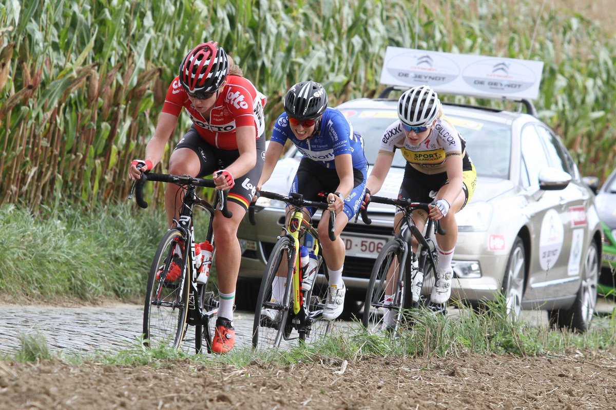 Some more photos from today's <a href="/LottoBelgTour/">LottoBelgiumTour</a> stage in Ninove on the old <a href="/RondeVlaanderen/">Ronde van Vlaanderen</a> finish! #lottoBelgiumTour #Nostalgic