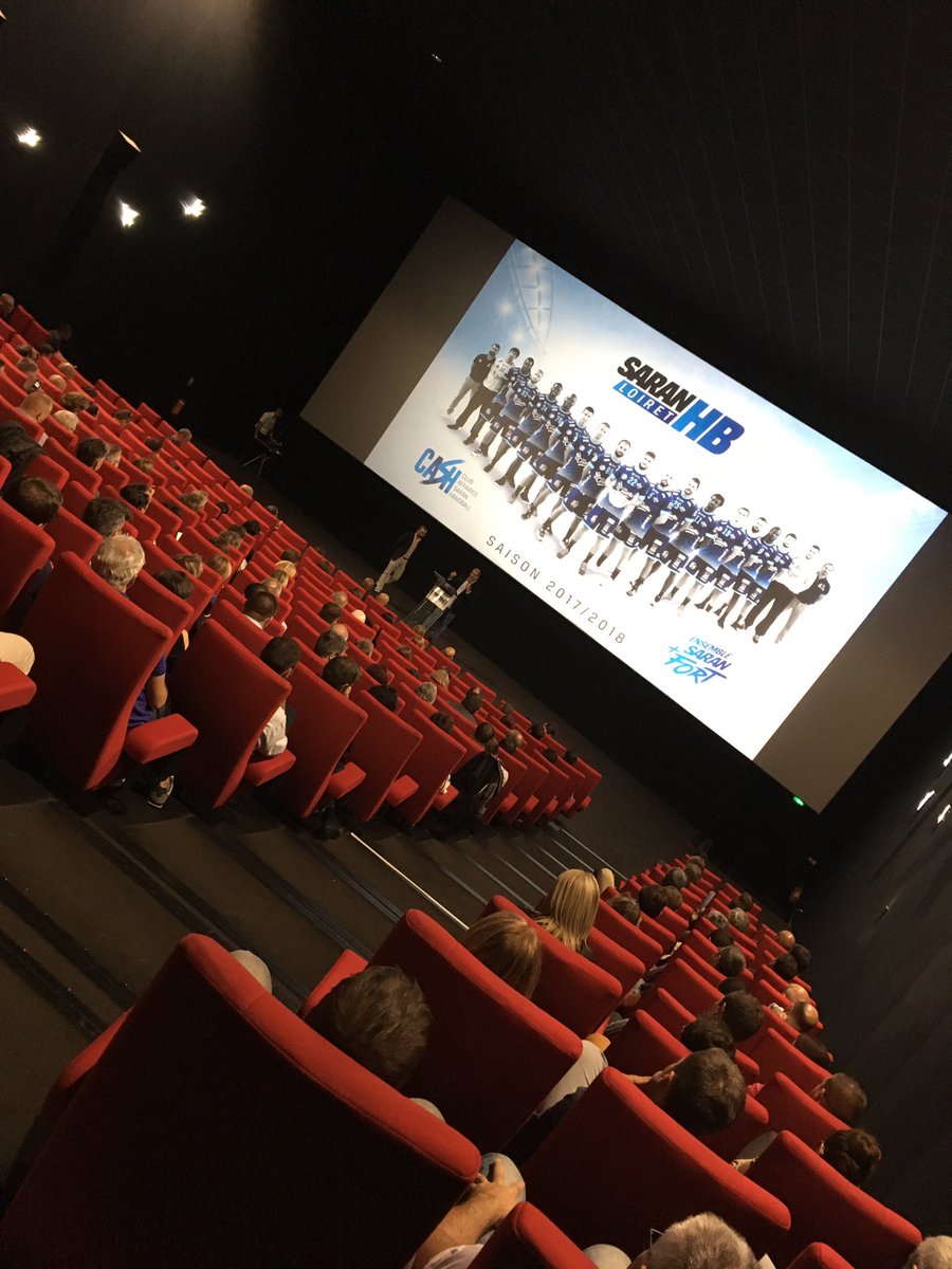 LesSeptors's tweet photo. Ce soir c'est la rentrée ! Présentation officielle du @Saran_Loiret_HB à nos partenaires au cinéma Pathé Saran ! https://t.co/5xyG9ElE6g