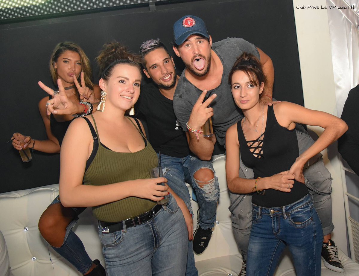 UnDarisien's tweet photo. #PHOTO: @EddySS7, @MelDedigamaOff et @OffRemi au VIP club privée de Venansault (Samedi 2 Septembre). https://t.co/eqOHH7XLqz