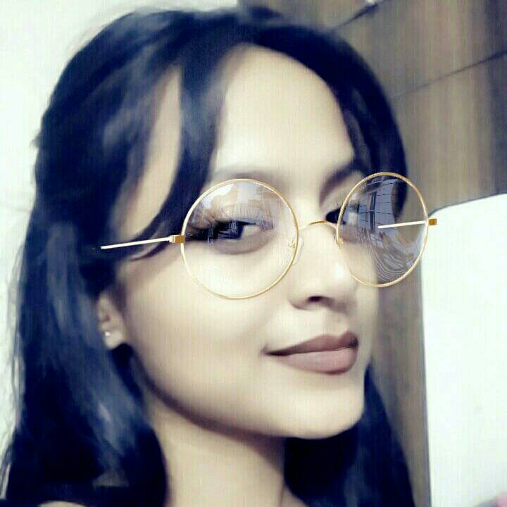 Muzammi47544490's tweet photo. 🙌 YASSS It's time for a great show ThatIndianLady!:#I'mlate #butlet's
https://t.co/J7YmbrGd8x https://t.co/NfWfLbScgu