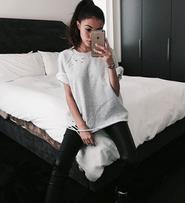 xflawlessaishx's tweet photo. Aisha🌺

18 Años🎉

Se han olvidado a que huele la luna 🌙

¿Algun rt?

#FreeRol https://t.co/lUTqsDnTDt
