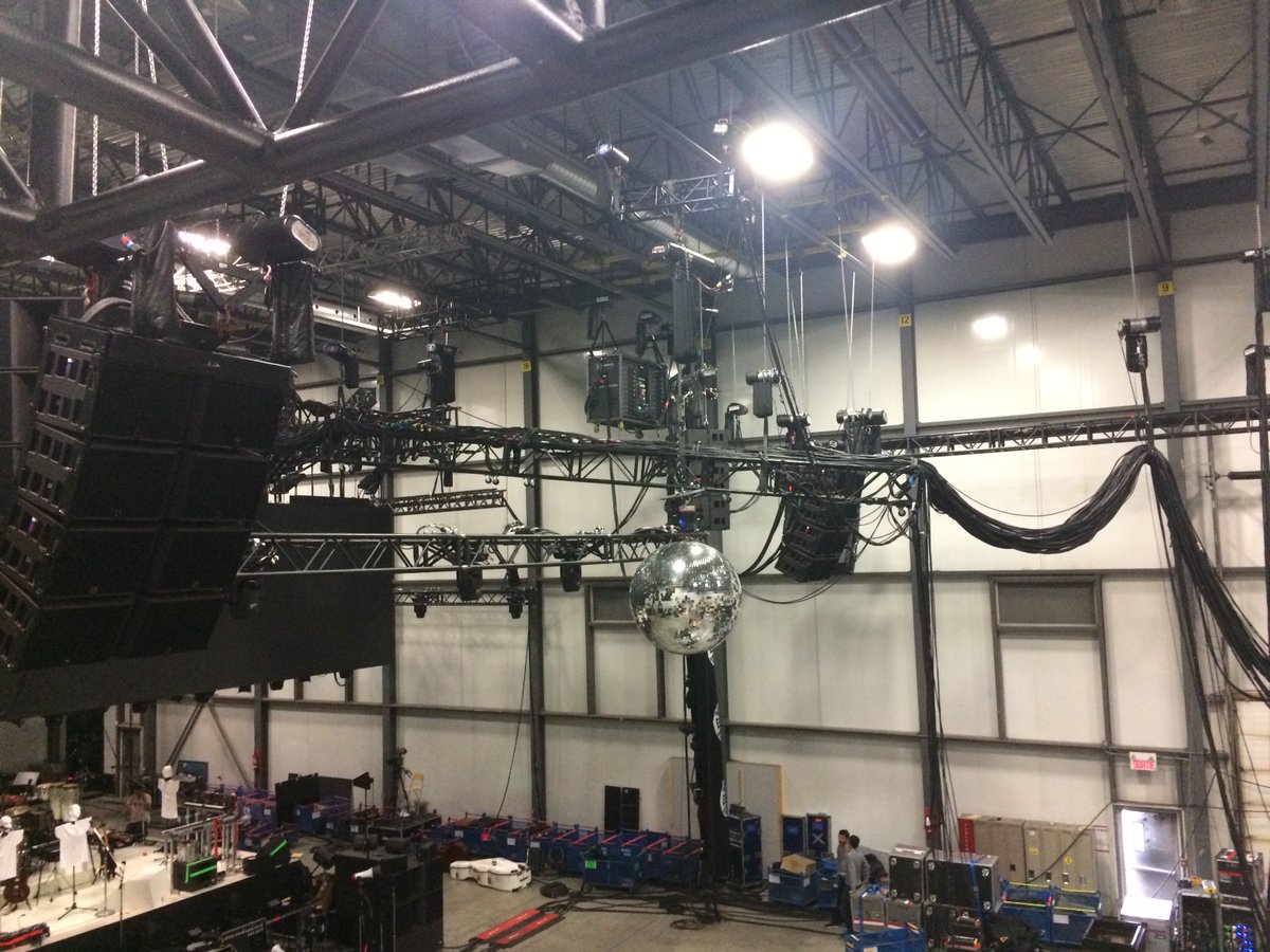Scène Éthique (@sceneethique) on Twitter photo .<a href="/arcadefire/">Arcade Fire</a> was in our studio last week to prepare for their #InfiniteContentTour that started last night in Quebec City! .<a href="/arcadefire/">Arcade Fire</a> was in our studio last week to prepare for their #InfiniteContentTour that started last night in Quebec City!
