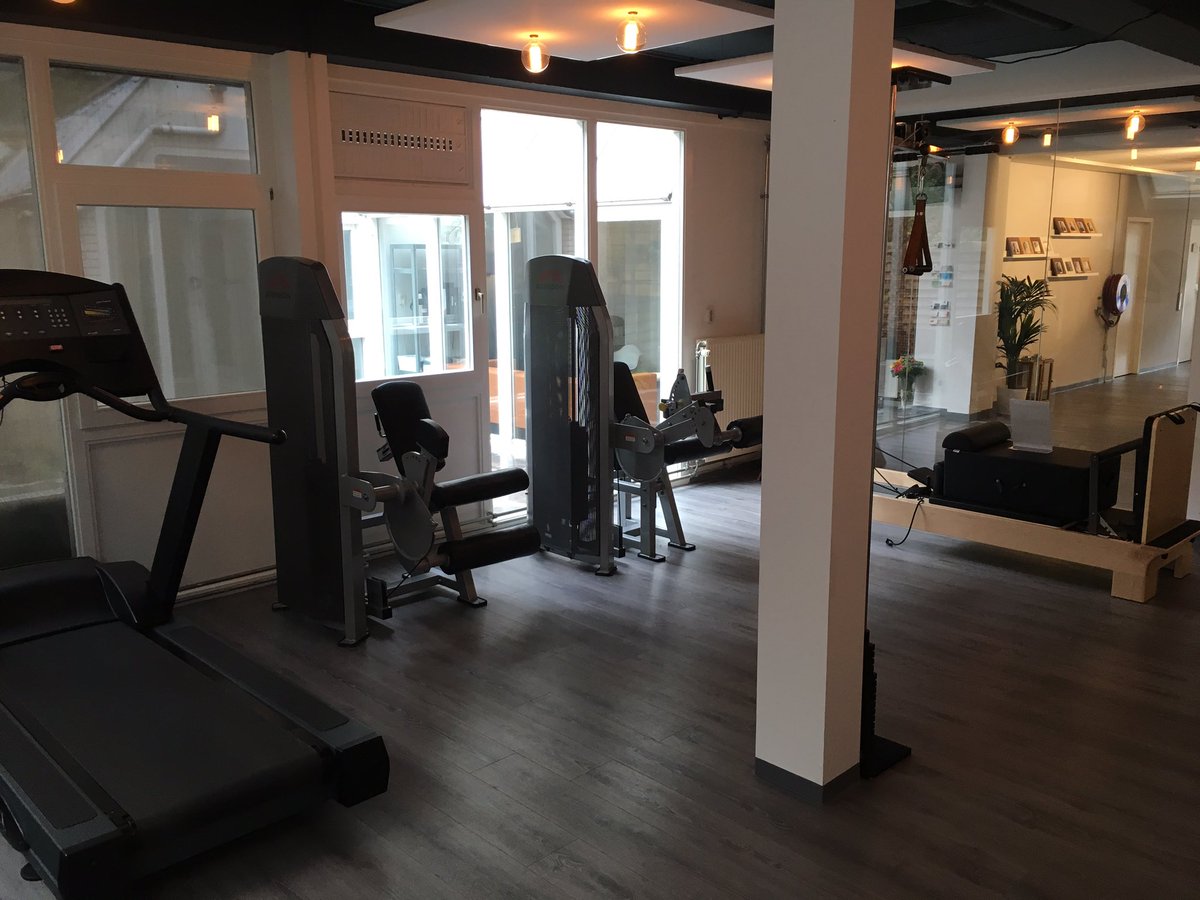 MedischDepot's tweet photo. Vandaag nIeuwe zaal van IMC Visana (Fysio Holland) in Amsterdam ingericht. Een plaatje... https://t.co/IHBEurAYR7