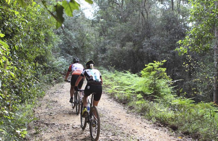 intocyclingsa's tweet photo. #Karoo To Coast Takes #Community Consciousness To The Next Level! #K2C2017 scheduled for 24Sept! #MTB #Knysna https://t.co/OPTMFeEv0B https://t.co/S0GOyw3C86