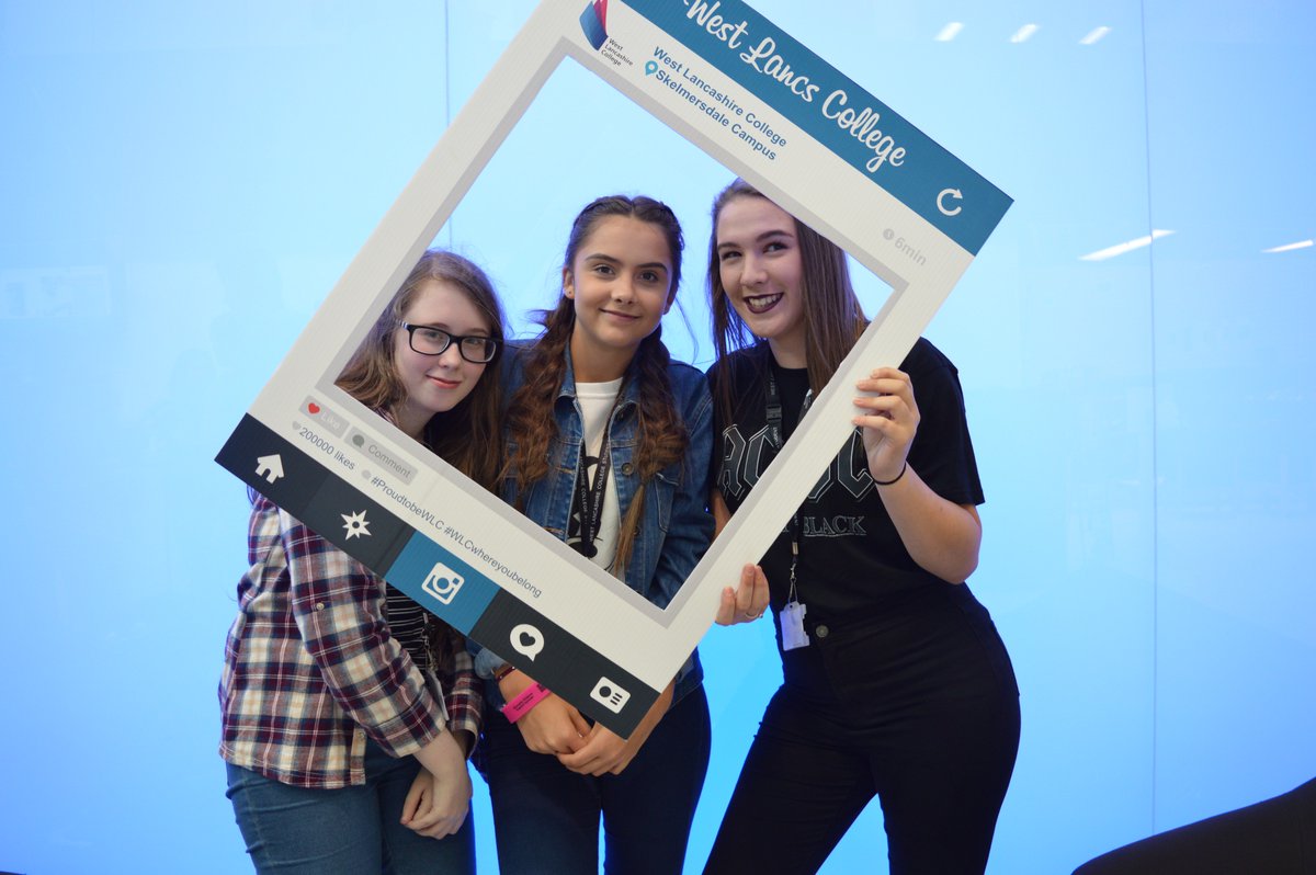 WLancsCollege's tweet image. Our Freshers' Fair Instagram frame went down a treat! 

Did you get a picture? 

#weareuploading #instagramframe 

facebook.com/pg/WestLancash…