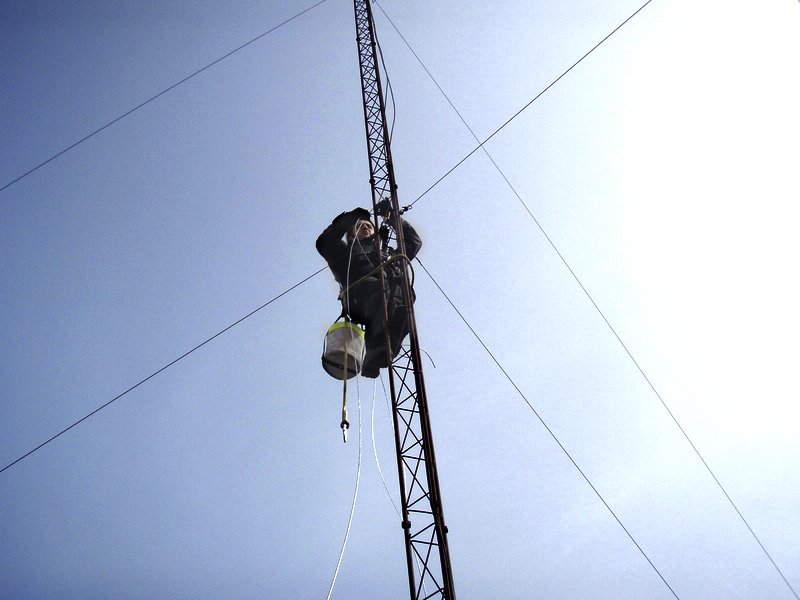 SatCom_ tweet picture
