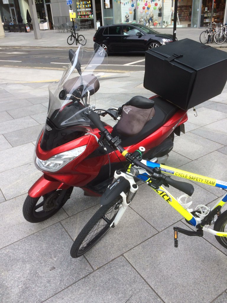 MetCycleCops's tweet photo. PC Simon from @MetCycleCops has just seized a moped for Driving Not in Accordance on Southwark St SE1 during #OperationCUBO https://t.co/52cg0lCY93