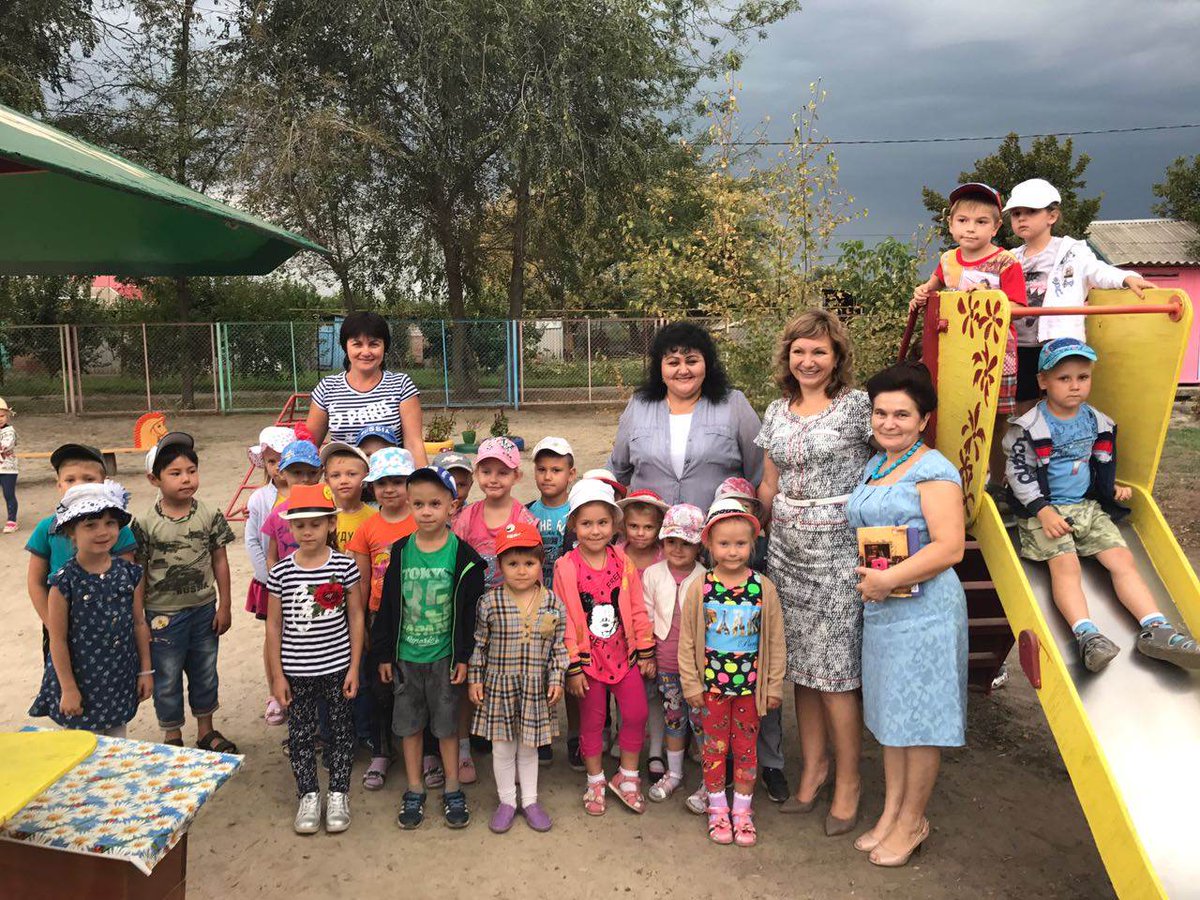 erdetsad's tweet image. Д/с № 1 «Колокольчик», Веселовского района. Садик имеет 5 филиалов в районе, присутствует региональный компонент - казачество.