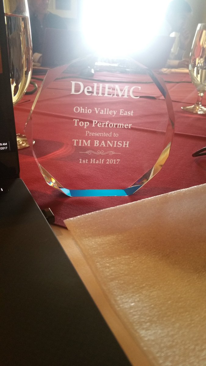 TLB730's tweet photo. I'm here to chew bubble gum & protect customer data. And I'm all outta bubblegum! #GoBigWinBig #DPArmy #DellEMC https://t.co/FmhhZQmcB0