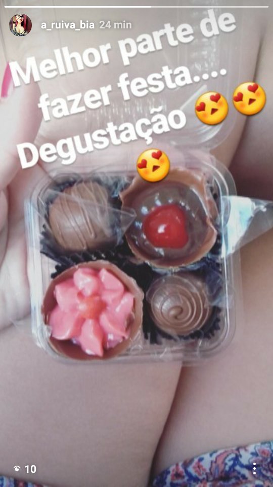 _biah0liveira's tweet photo. Melhor parte so o dia msm kkkkkkk https://t.co/7AKqTnjN0f