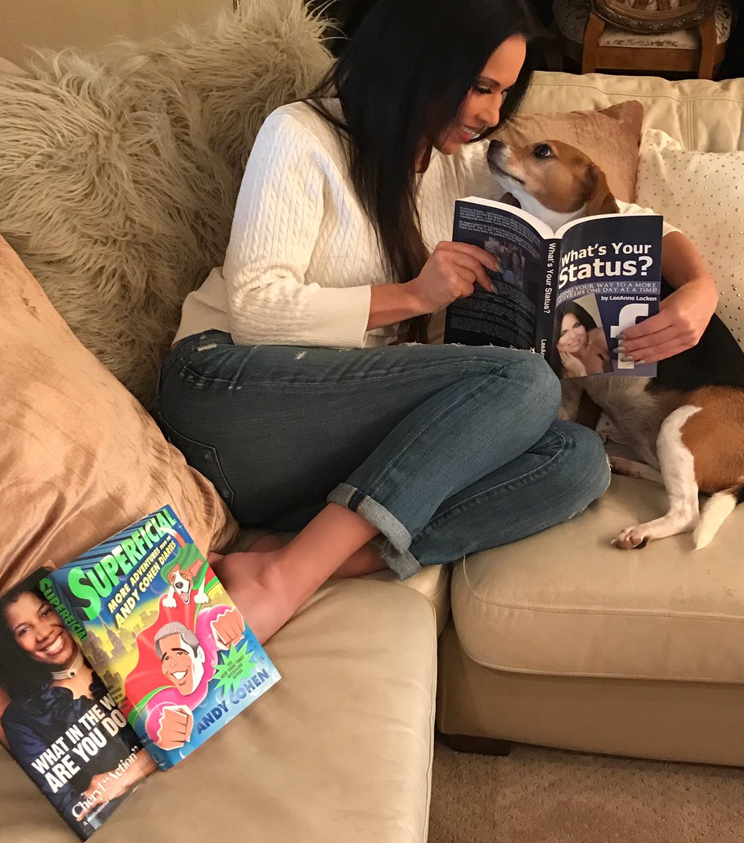 LeeAnneLocken's tweet image. HAPPY National #ReadABookDay 💕Carly loves when I read 2 her from my #InspirationalQuotes book! She also loves #Superficial What are UR Favs?