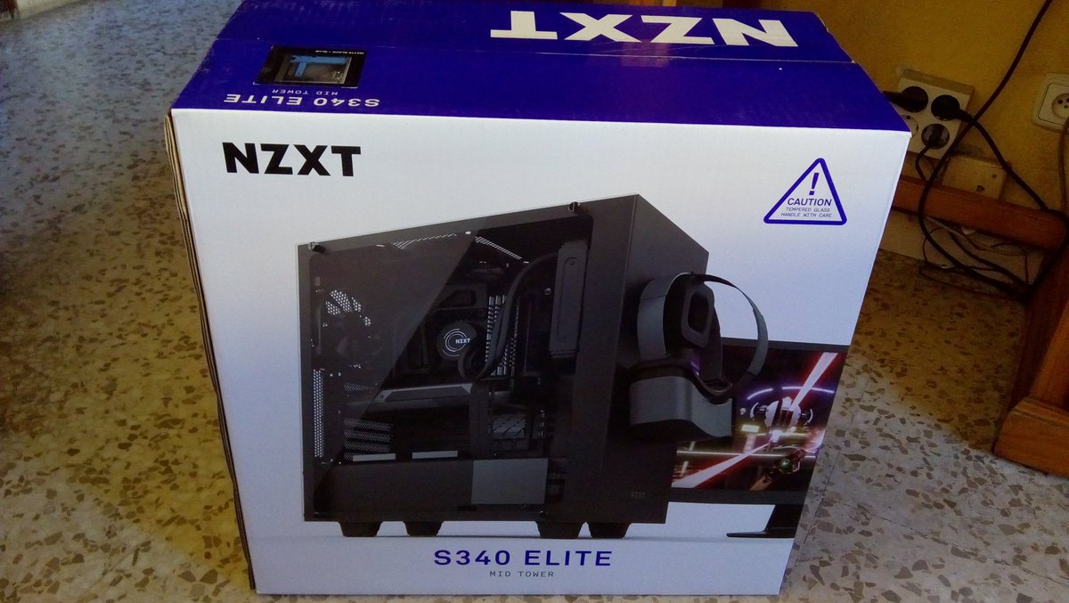 Swazer_'s tweet photo. Ya me ha llegado el premio del #DesafioNZXT de @TrekzaES . Caja @NZXT_ES S340 Elite esta increíble, todo de 10 👌 @ASESClub https://t.co/mntmJ678zD