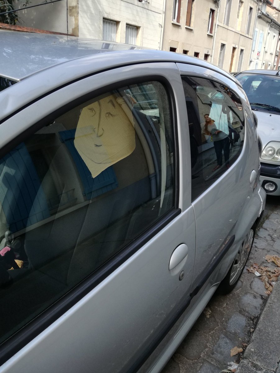 Leviosaly's tweet photo. Bienvenue à Montluçon https://t.co/TjCLzSXzDO