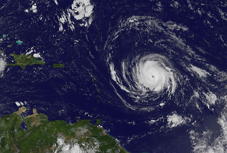 marceloclaure's tweet photo. Thinking of all my partners at @Sprint_PR in hurricane #Irma’s path. Please stay safe, team @Sprint is behind you! https://t.co/qfHmgjMEN7