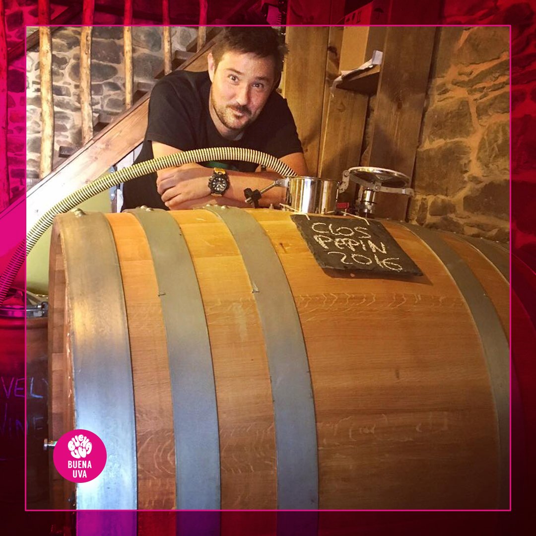 Buenauva's tweet photo. Germán nos manda estas fotos, esta semana está ultimando detalles en la #microbodega del #Bierzo. ¿ Clos Pepín ? #tictactictac #Clospepin https://t.co/I1FjT4aAhB
