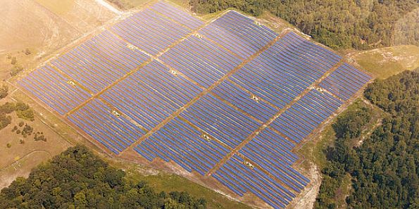 Canadian_Solar's tweet image. Canadian Solar Acquires an 80.6 MWp of Solar Power Project in #Brazil! #Solar #GoSolar #MakeTheDifference ow.ly/l7Sk30eXmBn