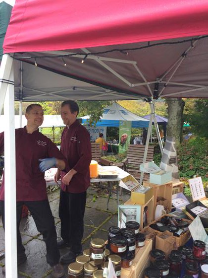 Check out all the fun events during #OctoberTayFest17 &amp; we’ll have more events to add soon. Get booked up quickly. ow.ly/Lut730eXnCT