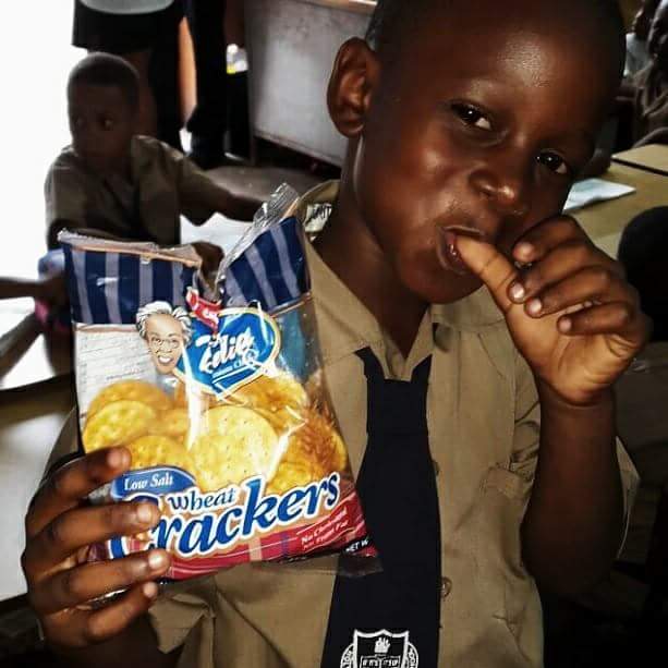 MissBirdieJA's tweet photo. When the Low Salt crackers taste better than you expected :-D
#MissBirdie #WheatCrackers #LowSalt #theOriginal #theBest https://t.co/LBuICm3GV3