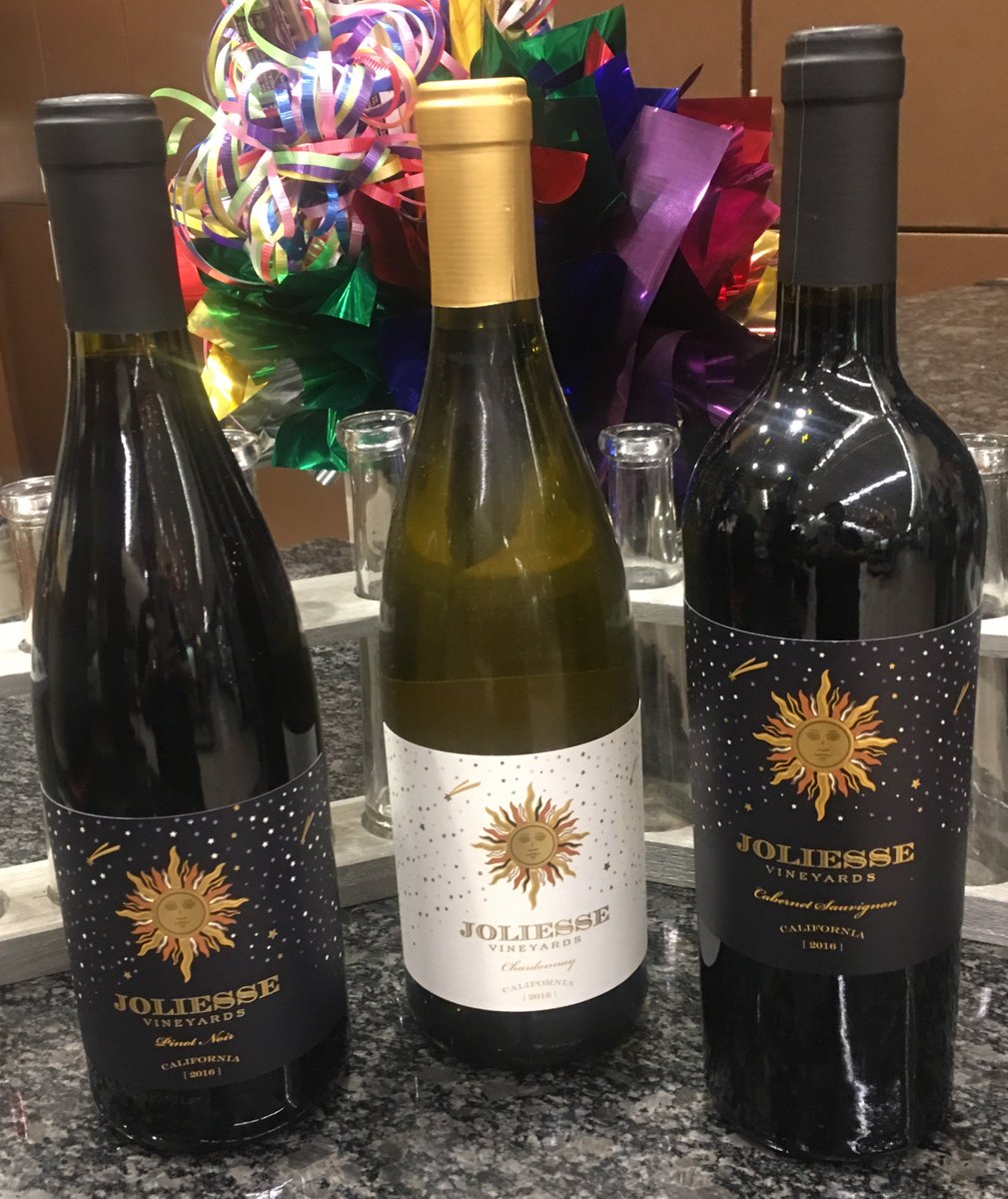 ChampagneMarket's tweet photo. Exclusively at #ChampagnesMarket-
#JoliesseVineyards California Pinot Noir, Chardonnay, and Cabernet Sauvignon https://t.co/4ZHvC0z0PG