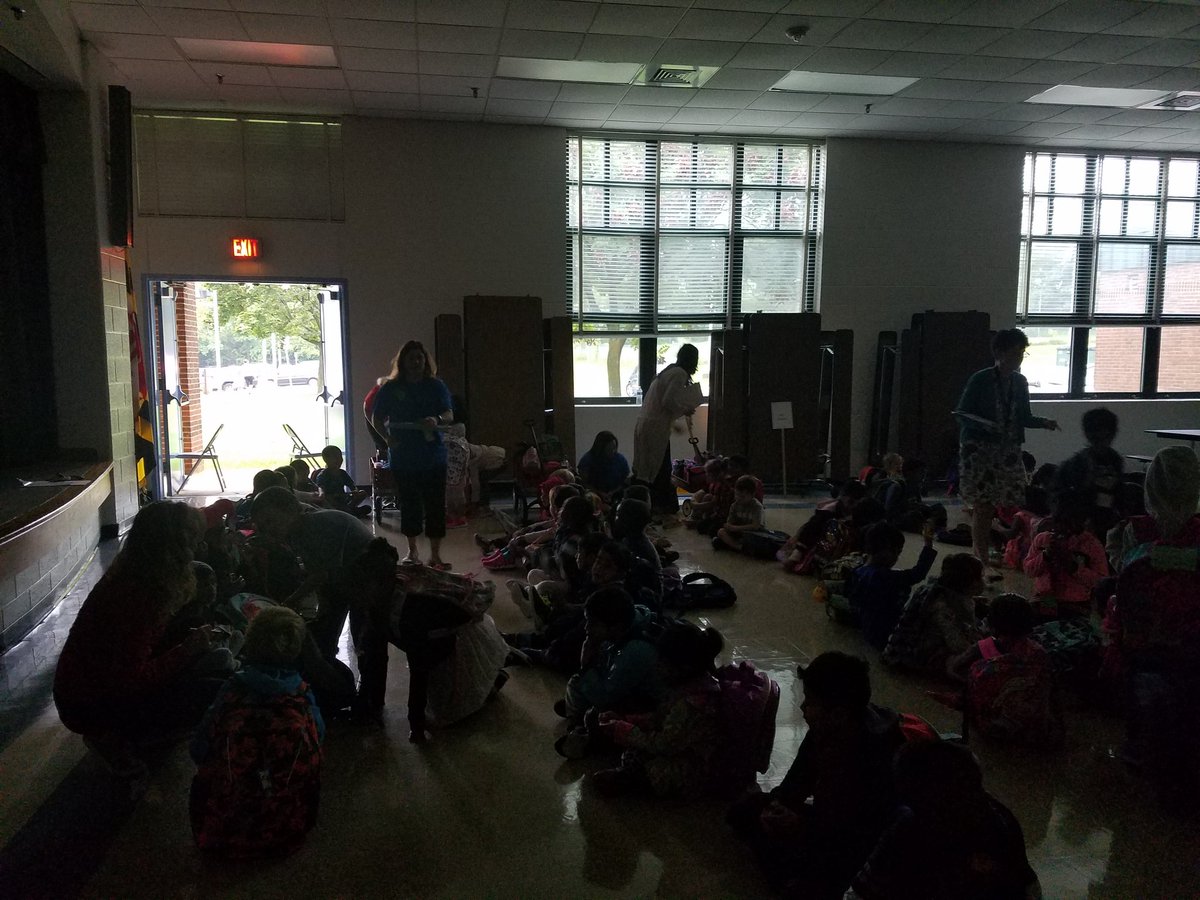 SDT4CburgES's tweet photo. Cburg ES rockin' it in the dark this morning!!! #nopower #cantstopus #thelifeofateacher #greatstaff #notechday https://t.co/ehuIOMAD9n