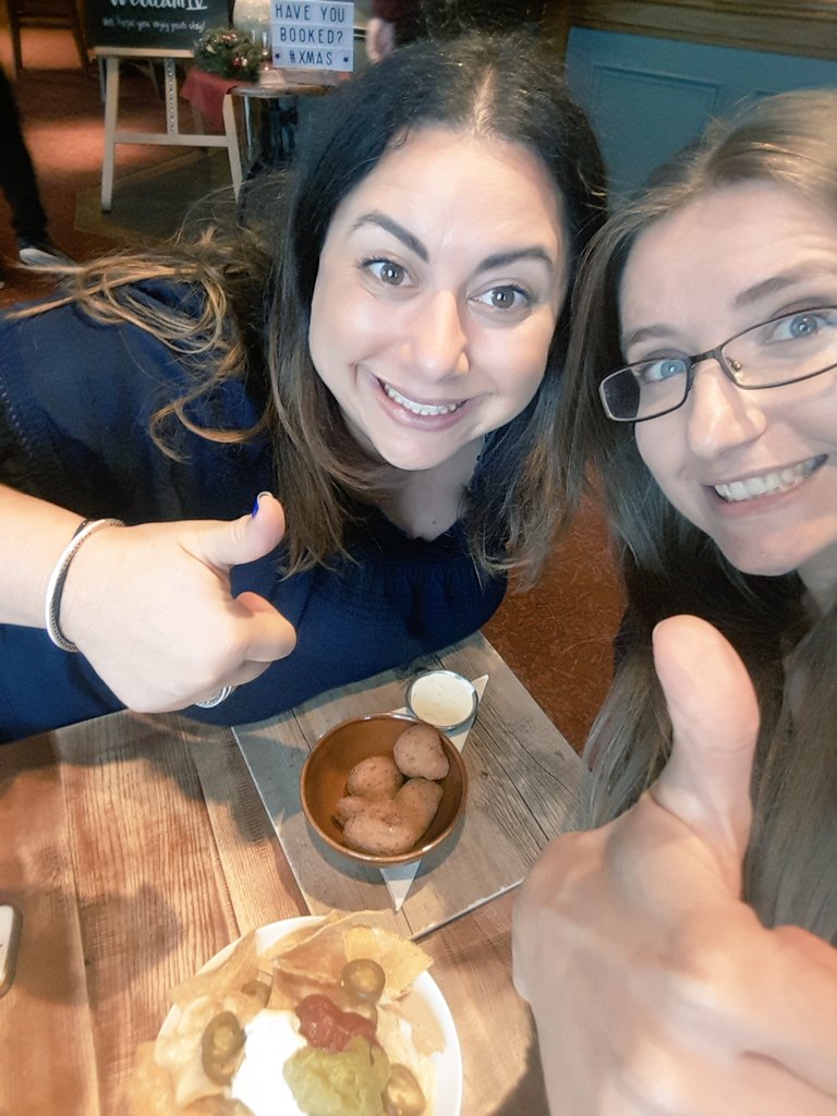 EricaDogWalking's tweet image. When a Dog Walker &amp;amp; Life Coach @MednickMichelle get together for dinner before the Success Matters Business event! @ClaireBoyles
