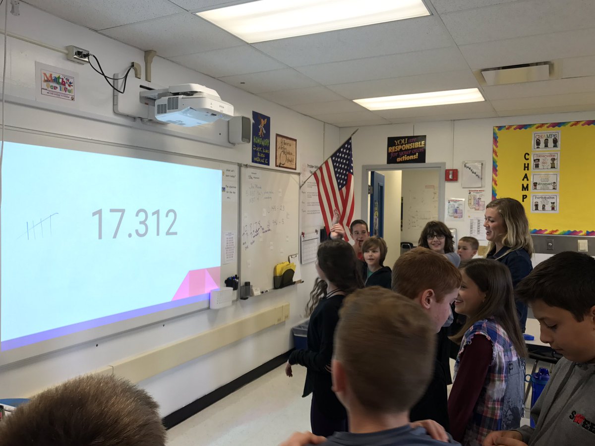 Team teaching place value <a href="/Sarahlaroe/">Sarah Hogan</a> <a href="/109Caruso/">Caruso Middle School</a> #Engage109