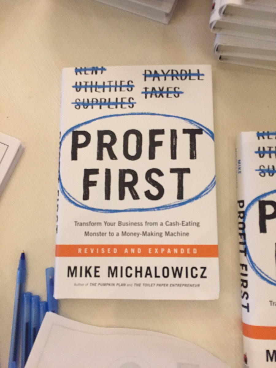 LTBsummit's tweet photo. Speaking now: @MikeMichalowicz. Sign form &amp; pick up your free copy! #ltbsummit #SmallBusinesses #Entrepreneurship https://t.co/oxKuqKOwtF