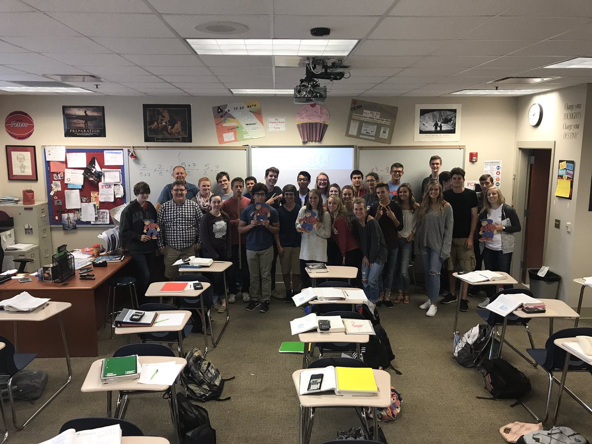 Here I am with Newton, Leibniz, and many more of my best Calculus friends. #QuakerFaces #12CPQF <a href="/PetersStacey/">Stacey Peters</a>