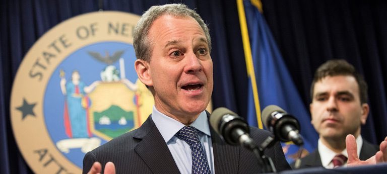 NY AG to Announce Multistate Lawsuit Protecting #DACA Beneficiaries citizenslant.com/ny-ag-multista…