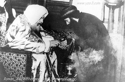 HHPopeshenouda3's tweet photo. جميل أن اللبان لا يصير بخورًا إلا حينما يوضع في النار. وهكذا عبادتنا لا تصعد كرائحة بخور، إلا في حرارة الروح #البابا_شنوده_الثالث
🙏 https://t.co/CyMnKNLM52