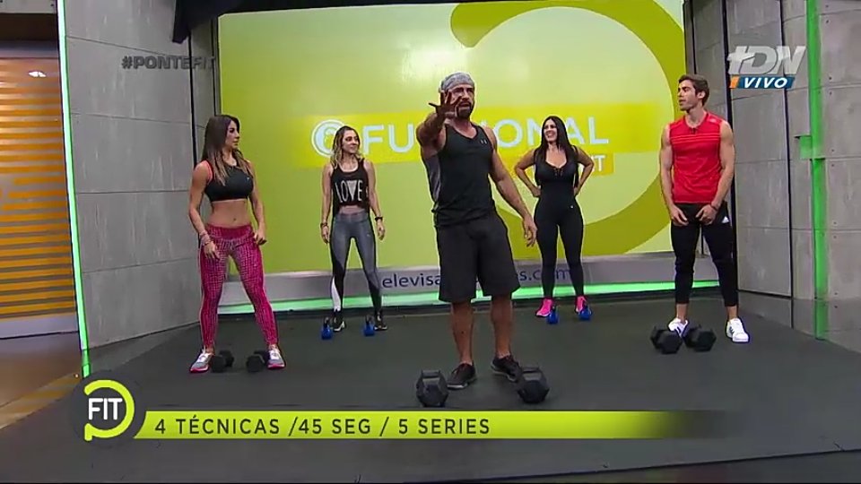 TeamDavidOrtega's tweet photo. Tan guapo y bello nuestro @davidortega555 haciendo deporte en @PonteFitTDN #SoloParaMujeres @spmshow con el @coachmemocorral https://t.co/kXFB5DO6r6