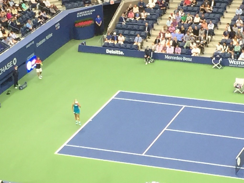 revjunecliff's tweet photo. Watching Coco win the Quarter Finals at the Open! #USOpen https://t.co/fqduhapSFn