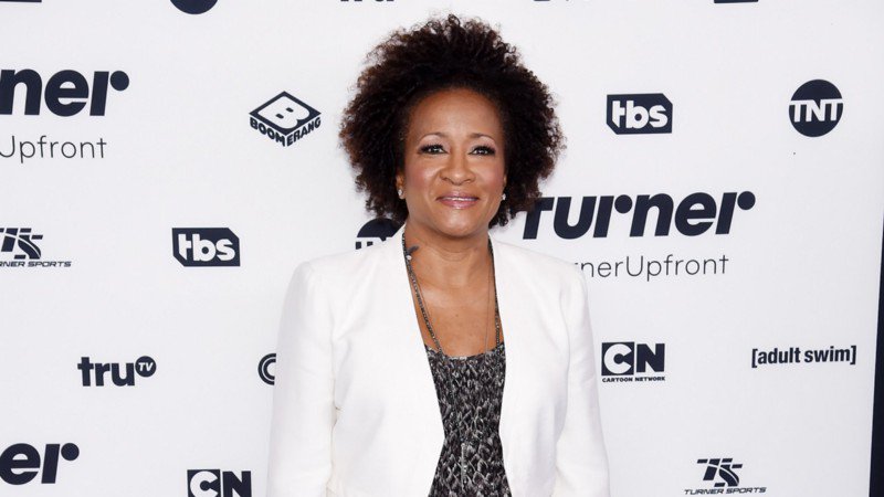Wanda Sykes hilariously talks about her new #FaceValue game show: "We want to offend people." bit.ly/2gECya2