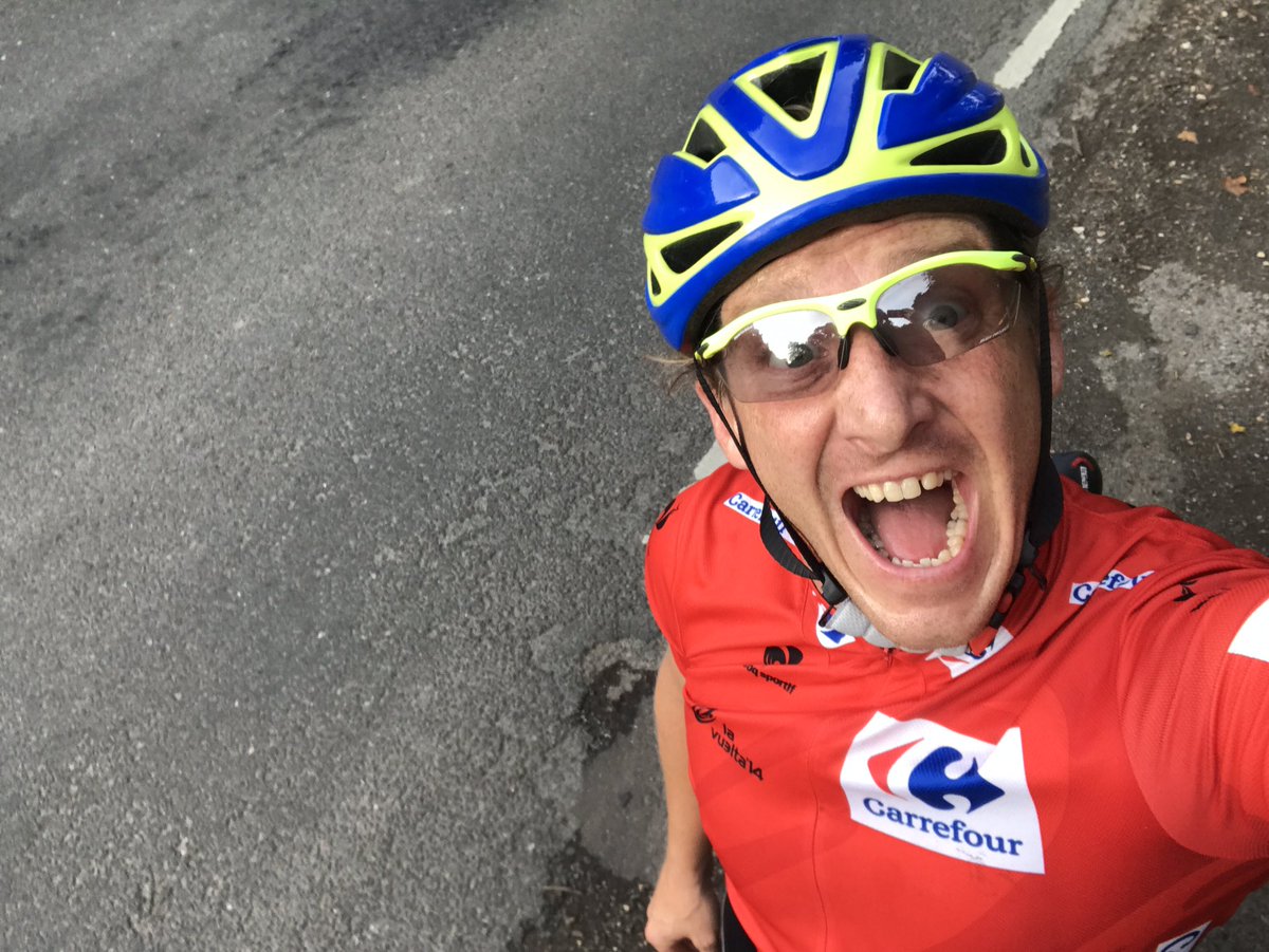 swimbikerunz's tweet photo. Upsetting the TT power monkeys tonight! 😜Then running off the bike too! 😂Oooops #visorclub #capcomp #teamblack #awaitingvisor #photoproof https://t.co/Phj2Il97n4