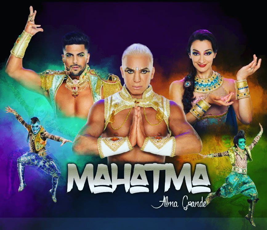 Esplendor Artístico mediamascara.wordpress.com/2017/09/06/esp…