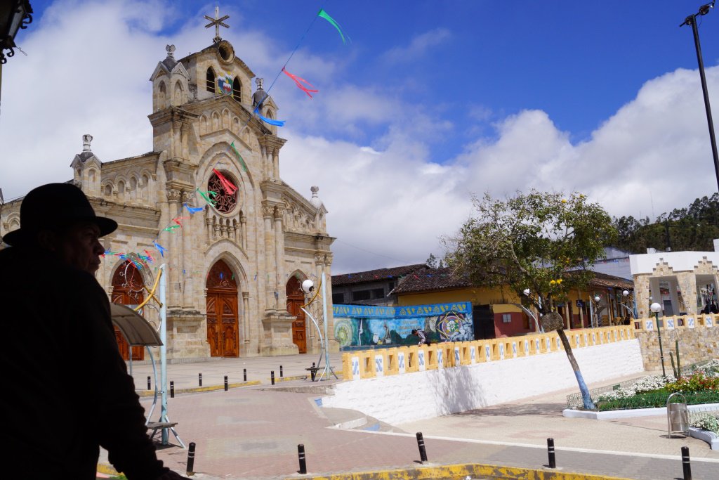 Saraguro será sede del Parlamento Provincial de Pueblos y Nacionalidades bit.ly/2gLufwH  #DemocraciaInclusiva