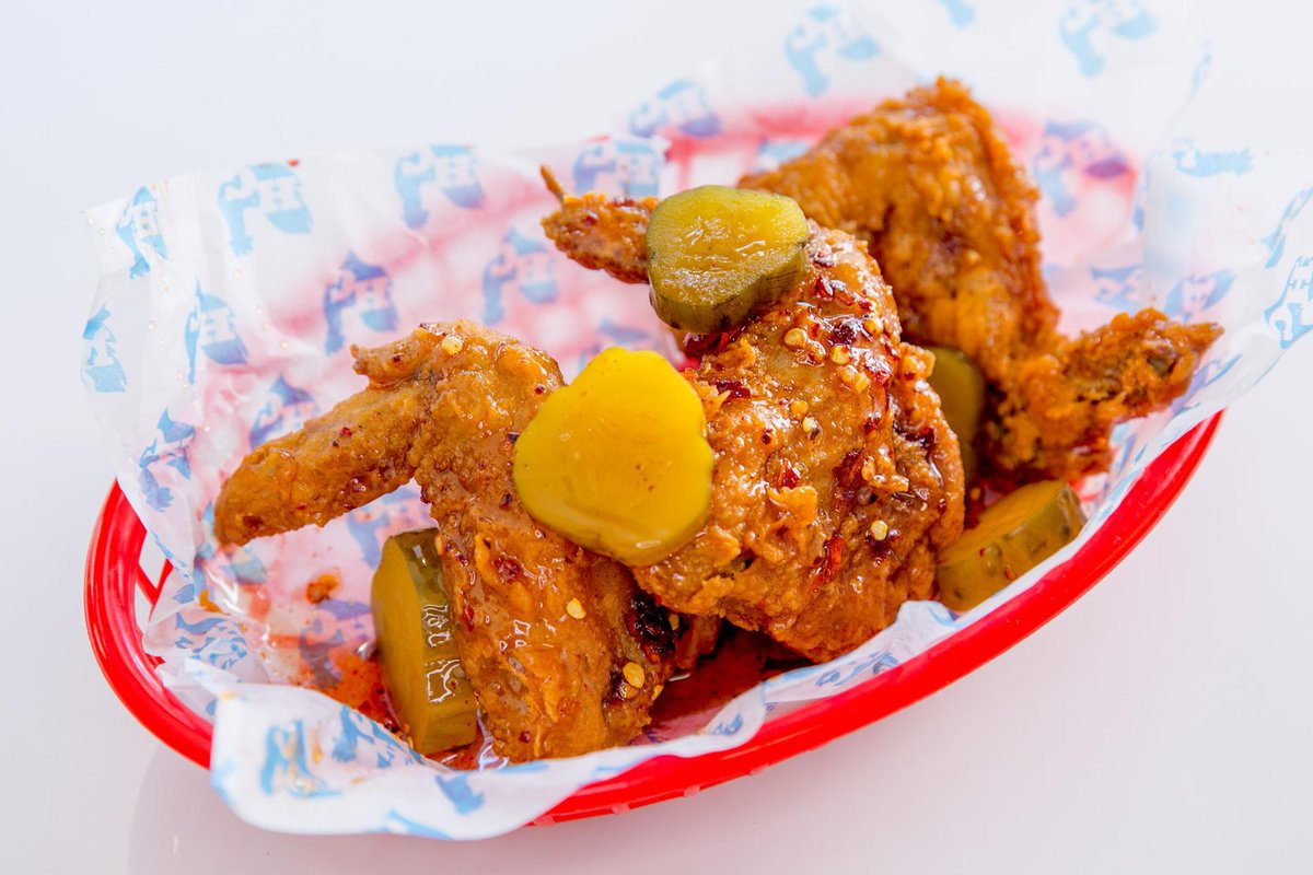 HCChicken's tweet image. Wicked Wings Promo 2PM to 6PM $8.5