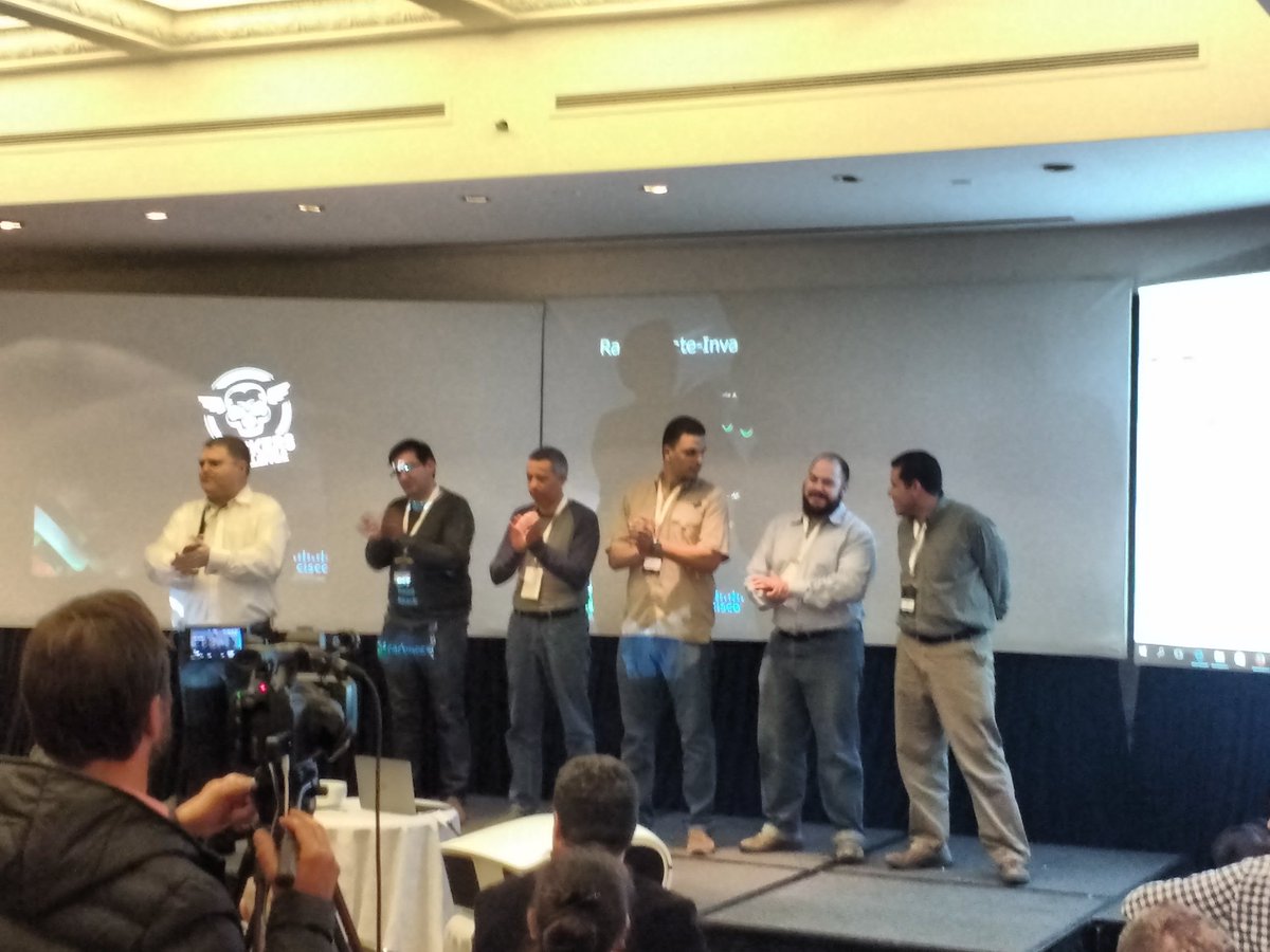 PrensarioTILA's tweet image. Los finalistas del #HackersChallenge @Dacaslatam @RadwareES @ciscoconosur