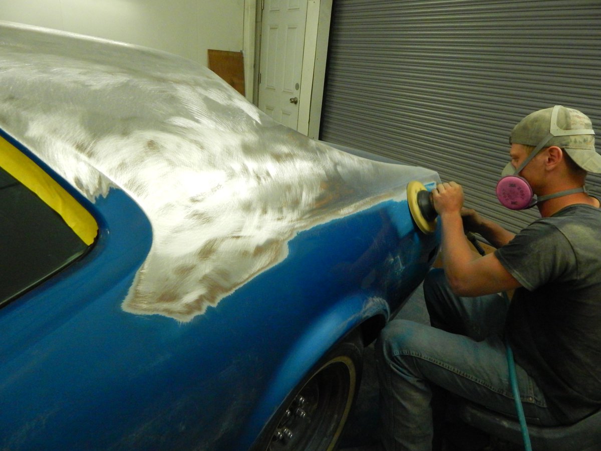 TruelineAutoBod's tweet photo. Getting this 72 down to bare metal. We call her Blue Tang. #Mustang #mustang1972 #restoration #factoryblue #follo4follo https://t.co/kppOIhAZB2