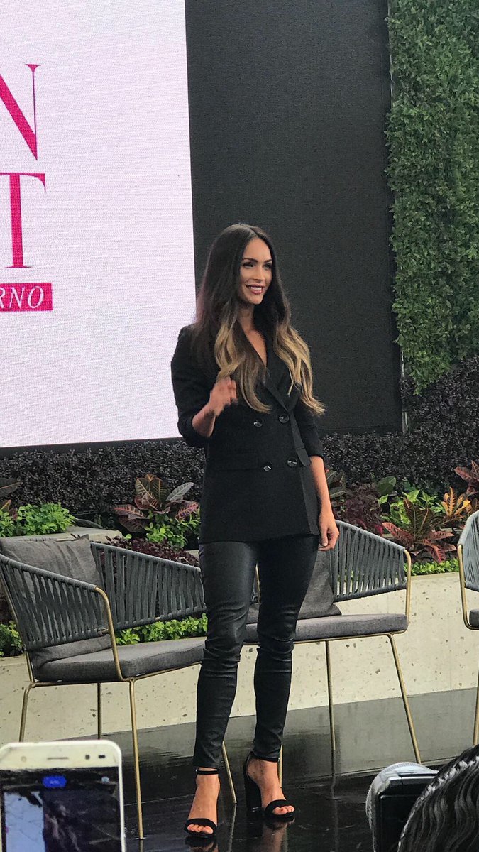 soygranestrella's tweet photo. Mañana veremos a la espectacular @meganfox en el FashionFest de @liverpoolmexico #tendencias #fashion #gramour #GrandesEstrellas https://t.co/YrhhkhOSc0