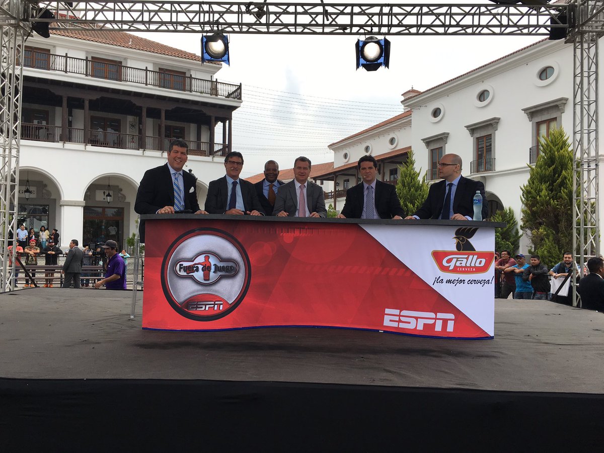 Digby06's tweet photo. So happy to join the #ESPN Fuera de Juego team. What a great group of guys! #FDJGuatemala #EmbRobinson https://t.co/FZlFAhREvy