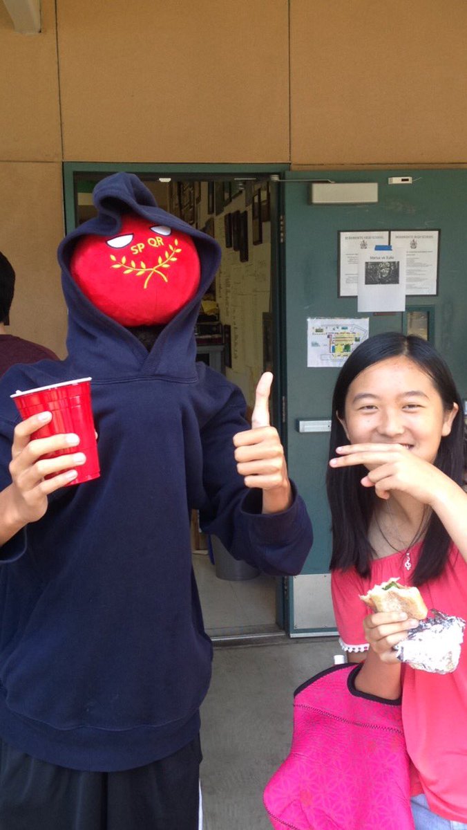 Even SPQR ball's enjoying a float! Quis est? #miralatin #jcl