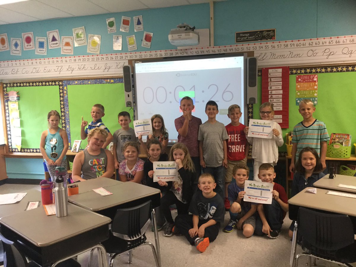 Great Day!  Third graders broke out and got their ticket to learning!  #firstdayofschool #breakoutedu #MACSpride