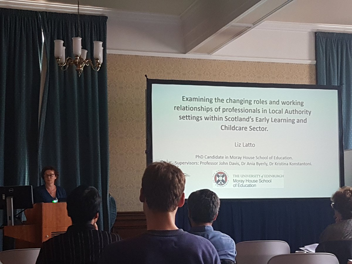 louisehawxwell's tweet photo. Very proud of @LizlattoLiz today-you were fab! #phdlife #Interweaving17 #smashedit https://t.co/gvsP1cFF9d