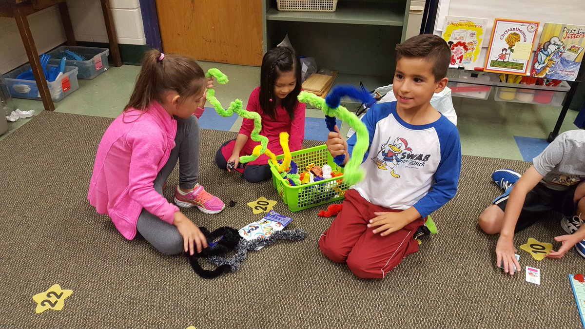 RachelThierolf's tweet photo. Indoor recess day 2!
@LMTSD_PRES https://t.co/VgvSb6XXyR