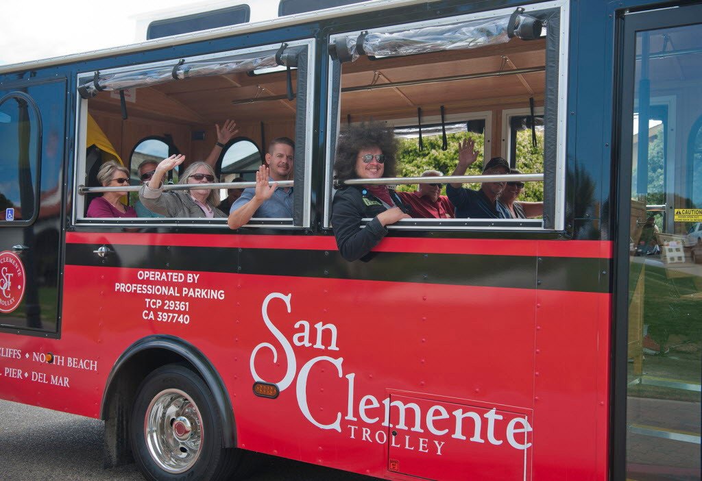 ocregister's tweet image. San Clemente extends free summer trolley service to four more weekends dlvr.it/PlFshG