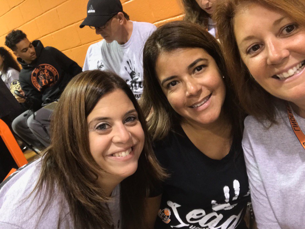 LeahPush's tweet photo. @LindenSchoolsNJ #launch2017 @LPSSupt https://t.co/75SeXSi98R