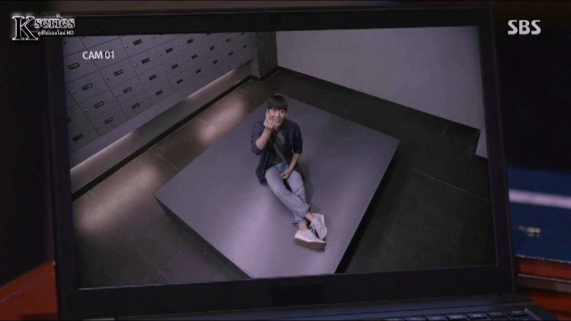 DJEdvQCUwAAcpGu.jpg:large