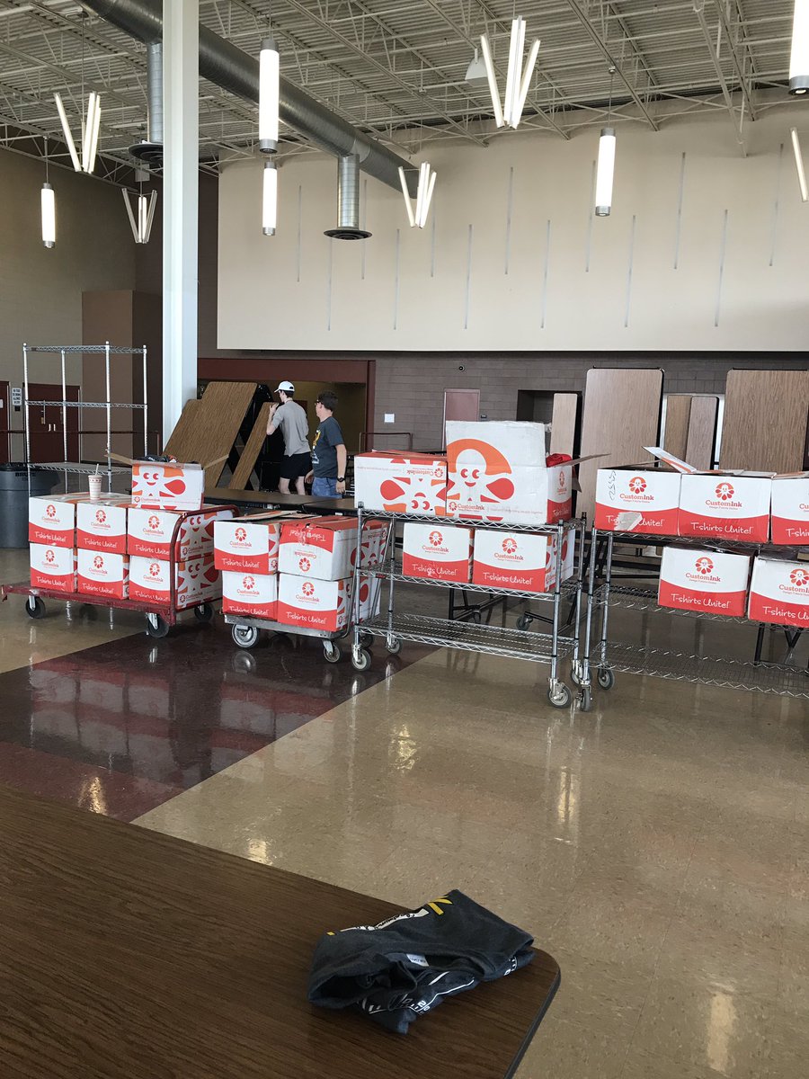 chap_deca's tweet image. The shirts are in!!!!!