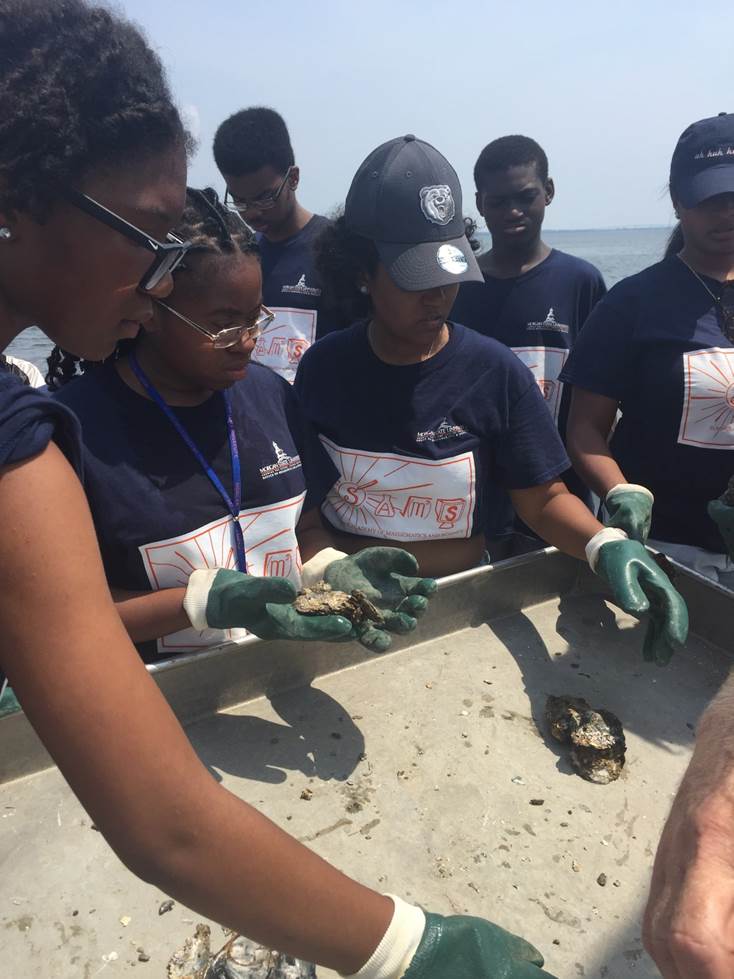 USAEOP's tweet photo. Some of our UNITE @marshallu students- Learn more about becoming an #AEOPApprentice here: https://t.co/012YctzkFA https://t.co/nKTpKutWcN